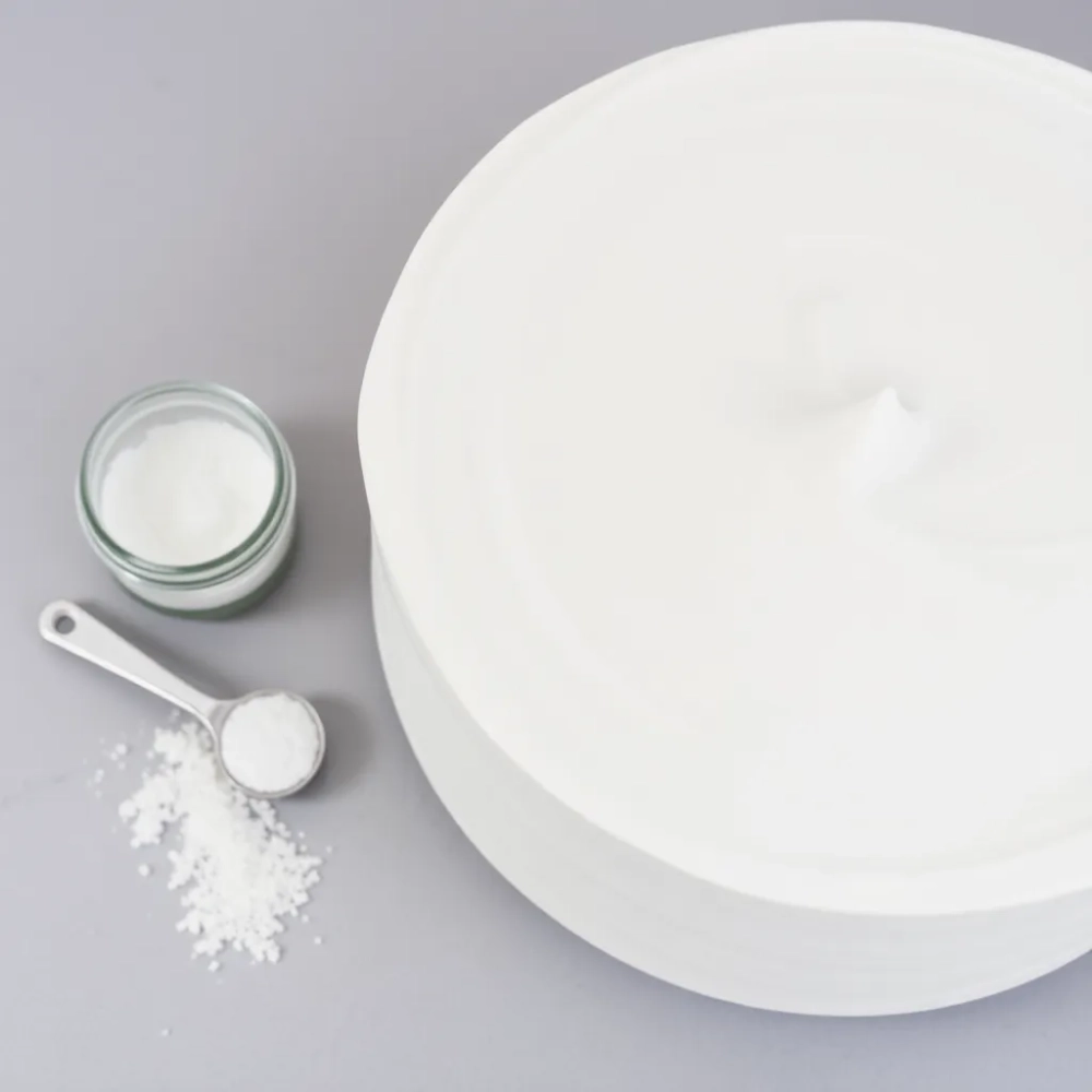 Jak wybielić tynk do tortu