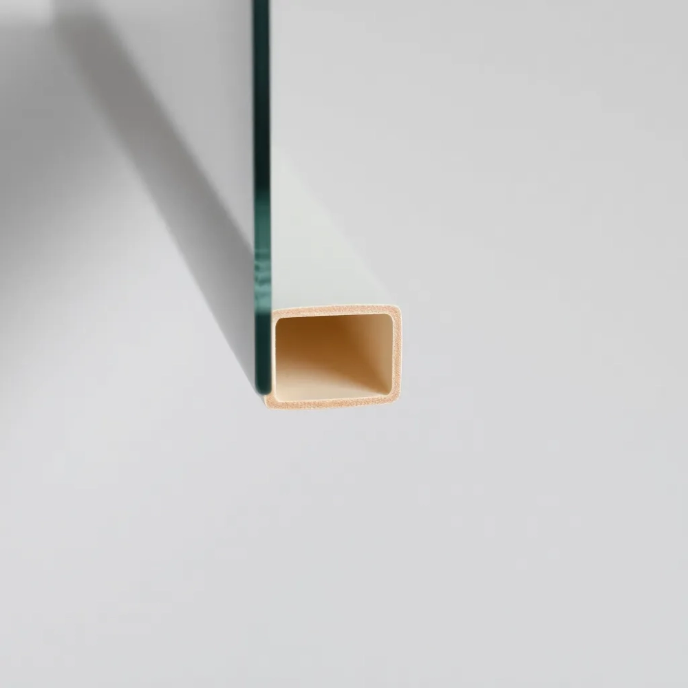 Listwa do mocowania szyby w drzwiach