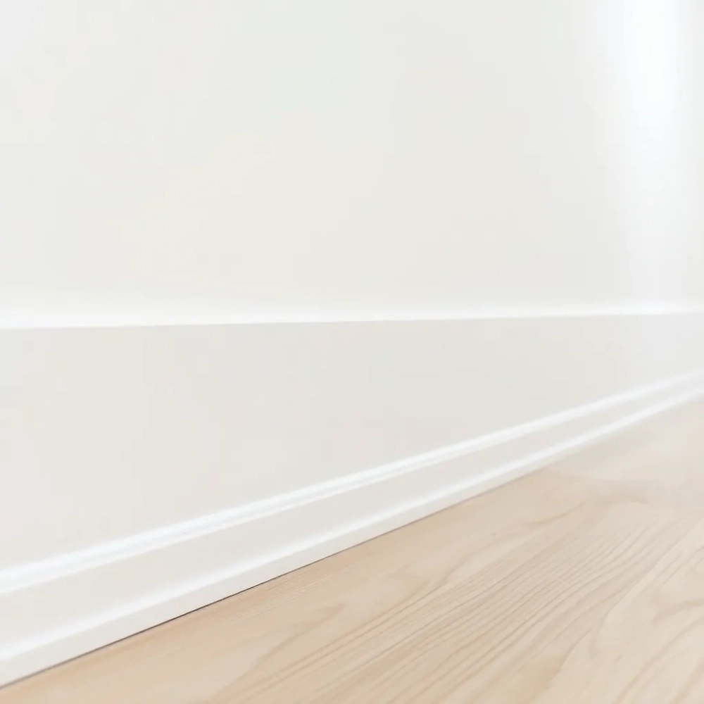 Montaż listew przypodłogowych MDF cena