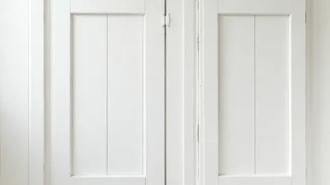 biała farba do boazerii