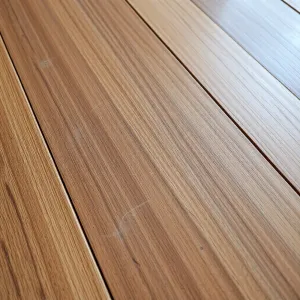 Co ile lat wymiana paneli podłogowych