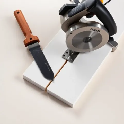 Czym ciąć listwy z polistyrenu