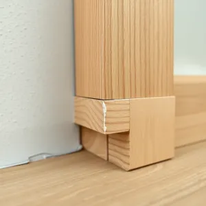 Czym łączyć listwy przypodłogowe