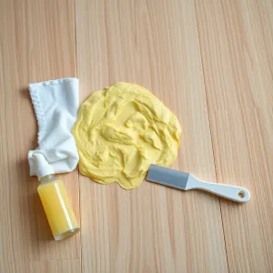 Czym zmyć piankę montażową z paneli