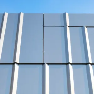 Elewacja z blachy trapezowej montaż
