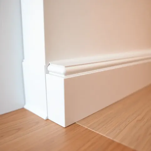 Jak łączyć listwy przypodłogowe PCV