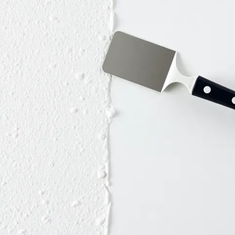 Jak usunąć tynk baranek