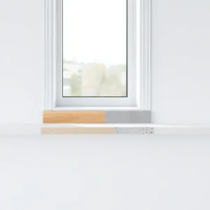 Jakie parapety wewnętrzne do białych okien