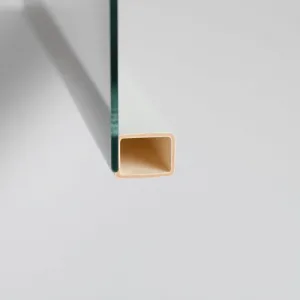 Listwa do mocowania szyby w drzwiach