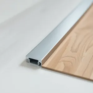 Listwa łącząca panele z panelami