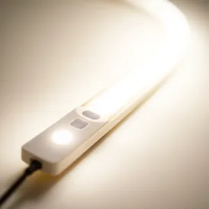 Listwa LED z czujnikiem ruchu na baterie