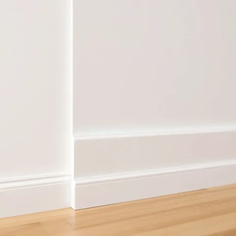 Listwa przypodłogowa 10 cm MDF