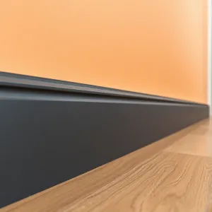 Listwa przypodłogowa antracyt MDF