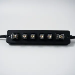 Listwa zasilająca z bezpiecznikami topikowymi