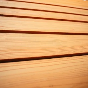 Listwy drewniane do ogrodzenia panelowego