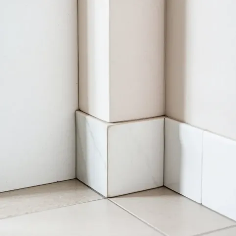 Listwy przypodłogowe do płytek