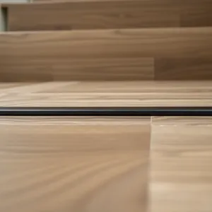 Listwy wykończeniowe do paneli na schody