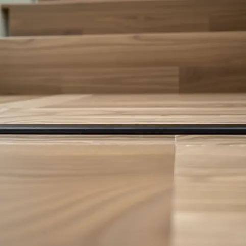 Listwy wykończeniowe do paneli na schody