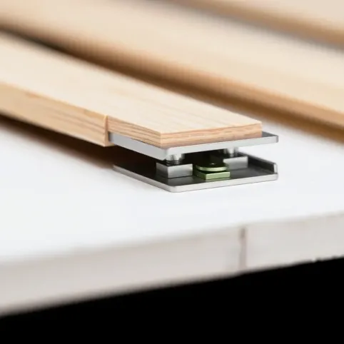 Mechanizm ukrytego montażu lameli