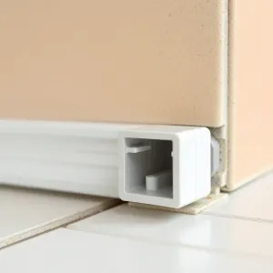 Montaż listwy narożne do płytek cena