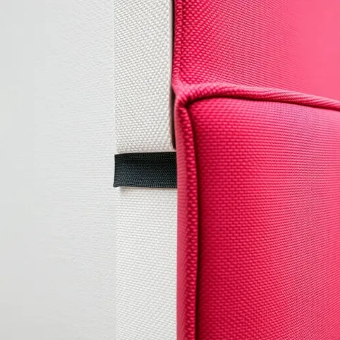 Montaż paneli tapicerowanych na rzepy