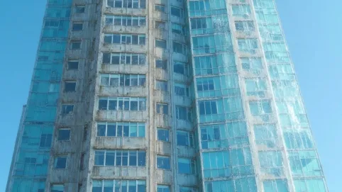 mycie fasad szklanych warszawa