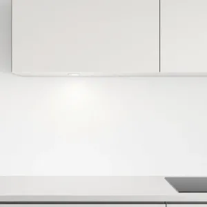 Na jakiej wysokości listwa do szafek kuchennych