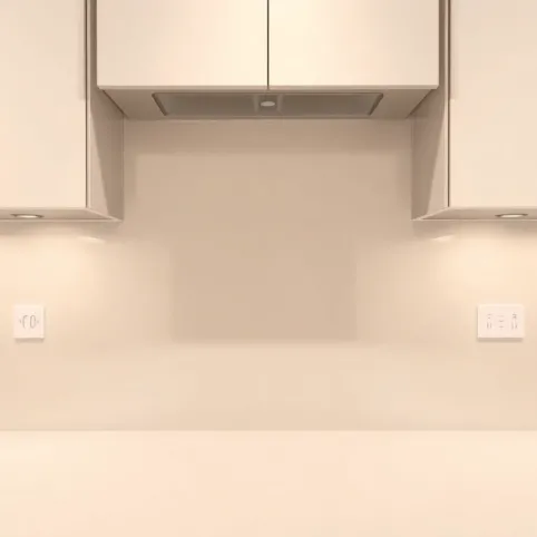 Panel między szafkami w kuchni