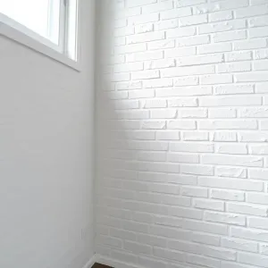 panele samoprzylepne na ścianę