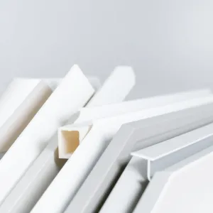 Plastikowe listwy wykończeniowe do glazury