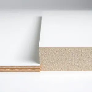 Płyta wiórowa 18 mm biała