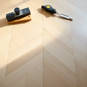 Układanie paneli laminowanych w jodełkę